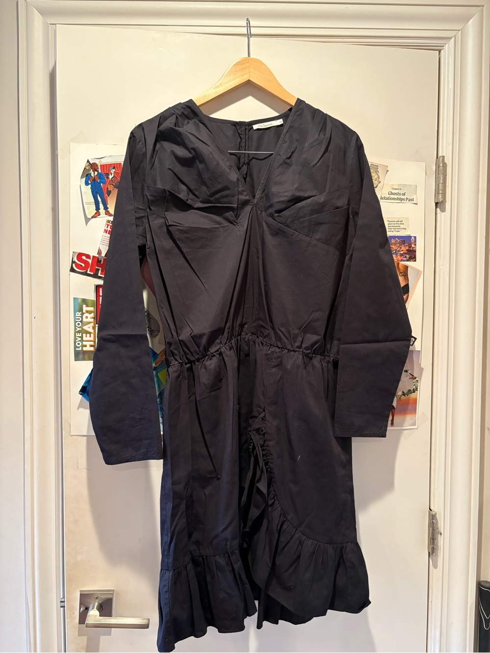 Mes Demoiselles Black V‑Neck Button‑Down Shirt Dress